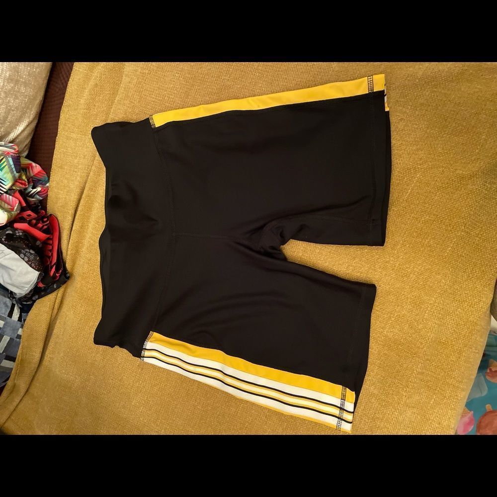 SALE***XERSION BIKE SHORT SZ XL